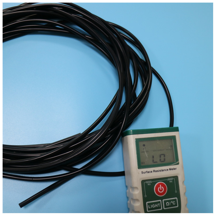 成人羞羞视频在线观看网站抗靜電矽膠管：精準控製表（biǎo）麵電阻（zǔ），為溶劑輸送築牢（láo）靜電安全防線
