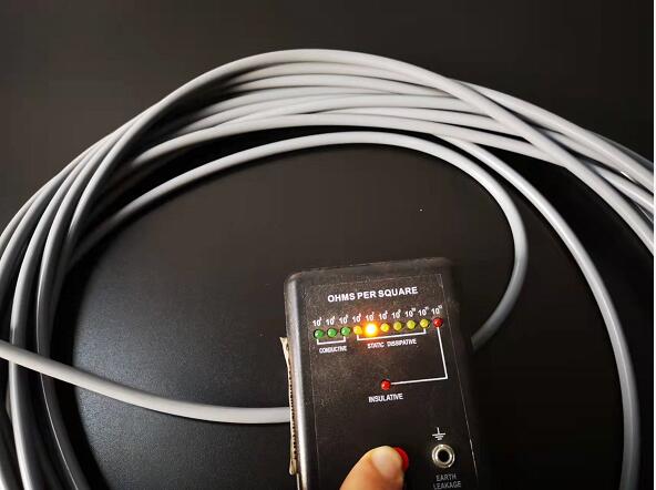 秒懂關（guān）鍵參（cān）數：《工業抗靜電矽膠管選（xuǎn）型白皮書》助您5分（fèn）鍾成為選型專（zhuān）家