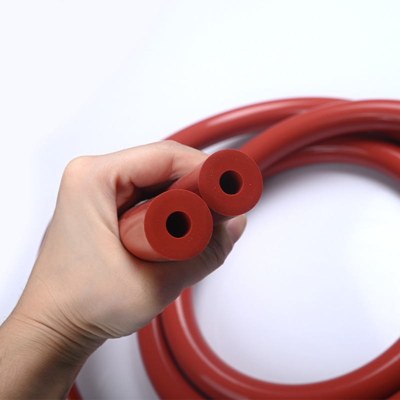 耐高溫（wēn）的真相：成人羞羞视频在线观看网站矽膠（jiāo）管以1000小時（shí）實（shí）測回應（yīng）“一燒（shāo）就裂（liè）”